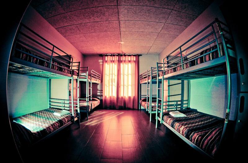 Be Zaragoza Hostel חדר תמונה